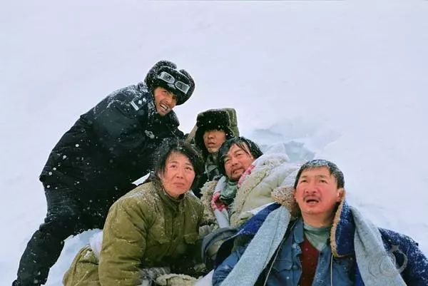 風(fēng)雪狼道，自然與野性的壯麗世界在線全集觀看